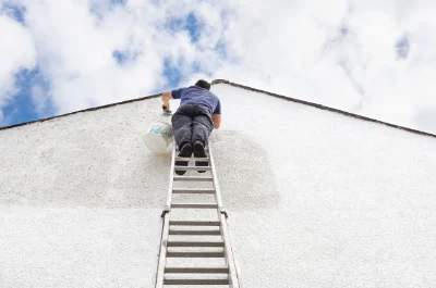 Peinture extérieure à Caux — façades et ravalement